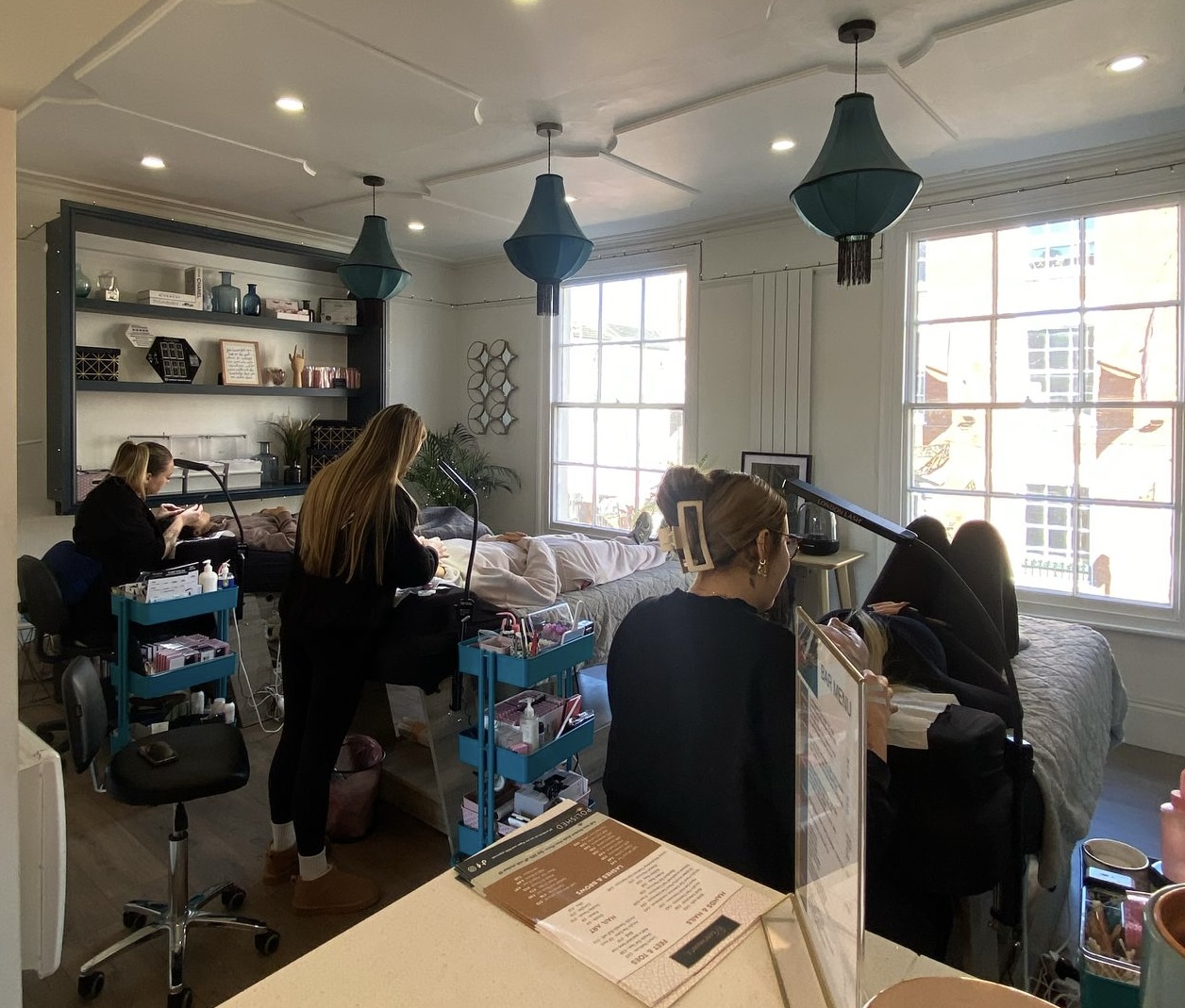 e81112a0-bcb0-4b6c-b229-778cec16fc5d